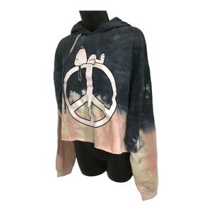 Peanuts “peaceful” Snoopy Charcoal pink ombre tie dye effect cropped hoodie sz L